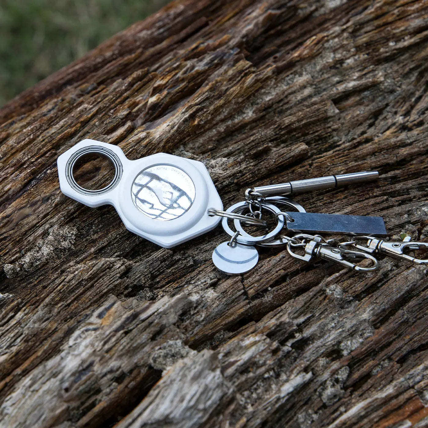 Airtag Locator Tracker Keychain Case tracksyshop